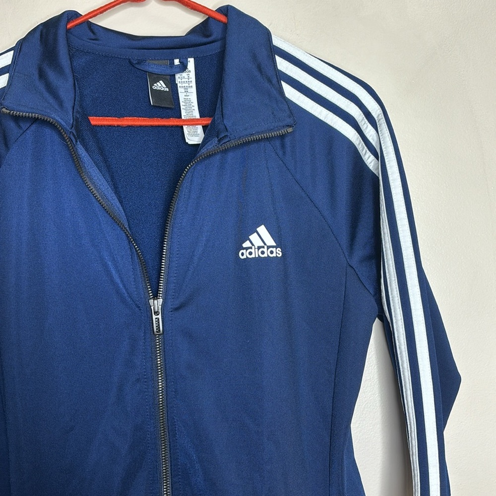 ADIDAS | Classic Blue With White Stripes Warm Up Jacket | Zip Up With Pockets - Picture 2 of 7